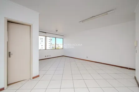 Sala Comercial para alugar, 33m² no Passo da Areia, Porto Alegre
