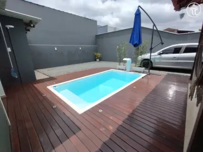 Casa com 3 Quartos à venda, 141m² no Aventureiro, Joinville