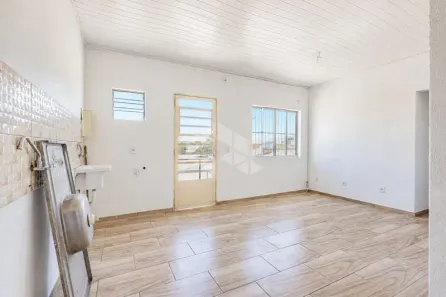 Casa com 2 Quartos para alugar, 50m² no Sarandi, Porto Alegre