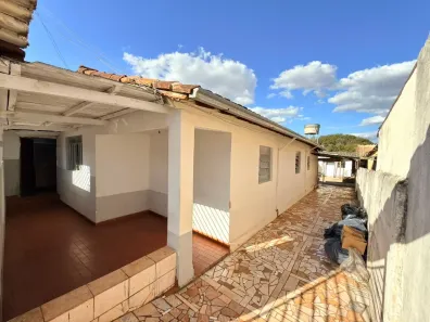 Casa com 3 Quartos à venda, 150m² no Vila Santa Isabel, Anápolis