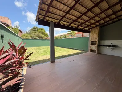 Sobrado com 3 Quartos à venda, 162m² no Jacundá, Aquiraz
