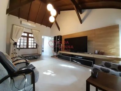 Casa com 3 Quartos à venda, 215m² no Balneário, Florianópolis