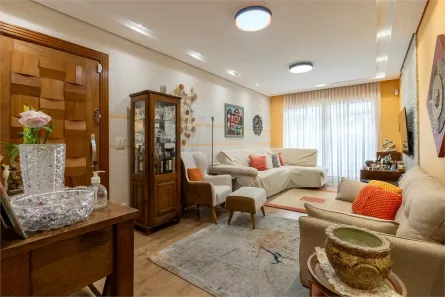 Sobrado com 3 Quartos à venda, 177m² no Parque Jabaquara, São Paulo