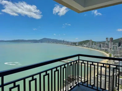 Apartamento com 4 Quartos à venda, 190m² no Centro, Itapema