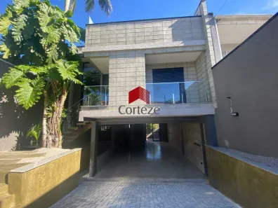 Sobrado com 3 Quartos à venda, 170m² no Afonso Pena, São José dos Pinhais