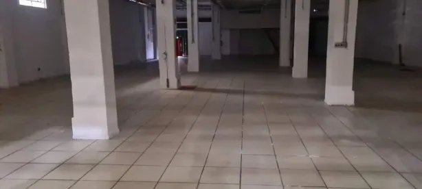Ponto Comercial para alugar, 600m² no Centro, São Vicente