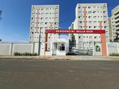 Apartamento com 2 Quartos para alugar, 54m² no Laranjeiras, Uberlândia