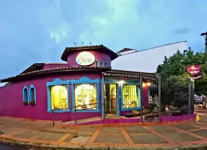 Imóvel Comercial com 3 Quartos à venda, 200m² no Centro, Indaiatuba