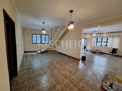Casa com 3 Quartos à venda, 189m² no Vila Campo Grande, São Paulo