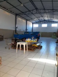 Galpão/Depósito/Armazém para alugar, 350m² no Parque São Cristóvão, Taubaté