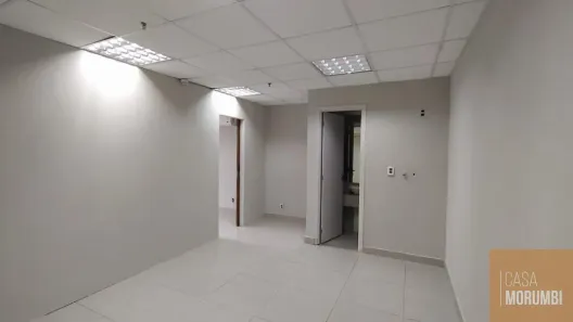 Sala Comercial à venda, 40m² no Vila Andrade, São Paulo