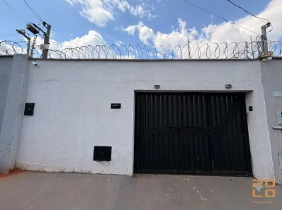 Casa com 3 Quartos para alugar, 84m² no Moinho dos Ventos, Goiânia