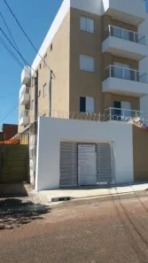 Apartamento com 2 Quartos para alugar, 60m² no Santa Mônica, Uberlândia