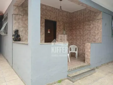Casa com 4 Quartos à venda, 319m² no Santa Rosa, Niterói