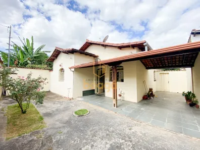 Casa com 3 Quartos à venda, 140m² no São Joaquim, Contagem
