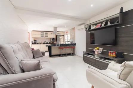 Casa com 4 Quartos à venda, 300m² no Flor de Nápolis, São José
