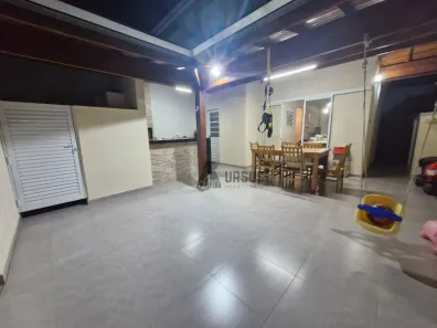 Casa de Condomínio com 3 Quartos à venda, 115m² no Loteamento Alfredo Abilio Flores, Pindamonhangaba