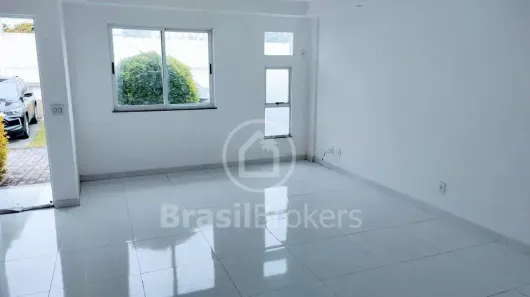 Casa de Condomínio com 4 Quartos à venda, 179m² no Taquara, Rio de Janeiro