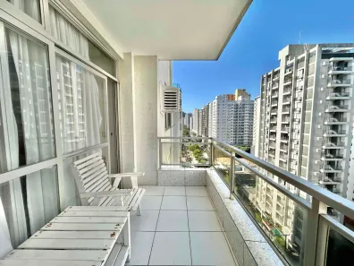 Apartamento com 2 Quartos à venda, 100m² no Pitangueiras, Guarujá