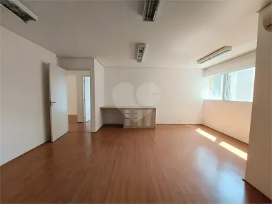Sala Comercial à venda, 48m² no Pinheiros, São Paulo