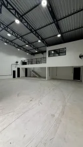Galpão/Depósito/Armazém para alugar, 120m² no Senador Vasconcelos, Rio de Janeiro