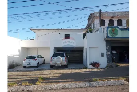 Sala Comercial à venda, 220m² no Candelária, Natal