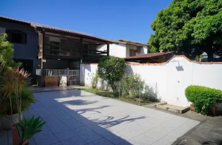 Casa com 5 Quartos à venda, 400m² no Piratininga, Niterói