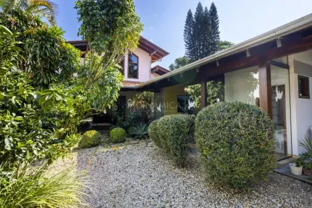 Casa com 6 Quartos à venda, 467m² no Do Salto, Blumenau