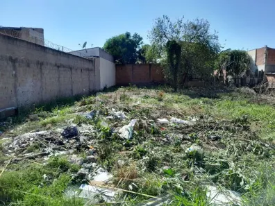 Lote/Terreno à venda, 250m² no Cidade Aracy, São Carlos