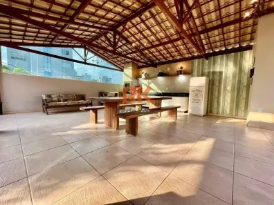Casa com 4 Quartos para alugar, 300m² no Cabral, Contagem
