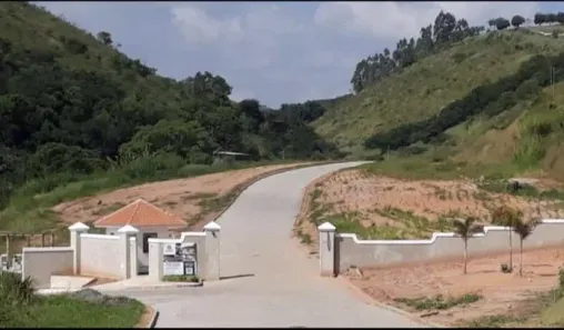 Lote/Terreno à venda, 306m² no Jardim Amália, Volta Redonda