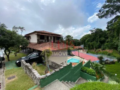 Casa de Condomínio com 4 Quartos à venda, 492m² no Badu, Niterói