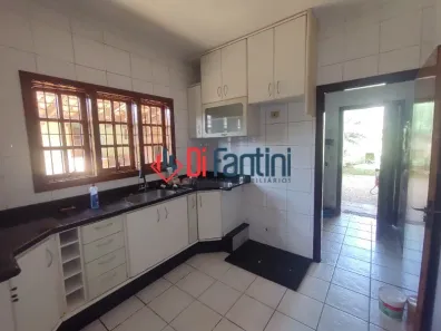 Casa com 2 Quartos à venda, 210m² no Parque Novo Mundo, Americana