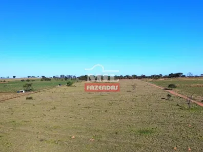 Fazenda/Sítio à venda, 1m² no Centro, Bonfinópolis