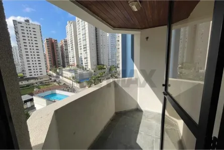 Apartamento com 2 Quartos à venda, 61m² no Jardim Las Palmas, Guarujá