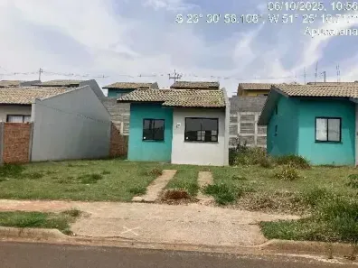 Casa com 2 Quartos à venda, 180m² no Conjunto Habitacional Solo Sagrado, Apucarana