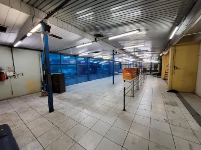Ponto Comercial com 3 Quartos à venda, 212m² no Floresta, Porto Alegre