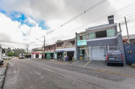 Sobrado com 3 Quartos à venda, 100m² no Umbará, Curitiba