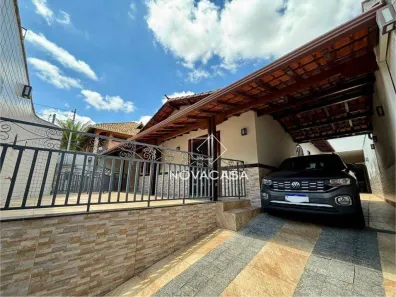 Sobrado com 5 Quartos à venda, 200m² no Itapoã, Belo Horizonte