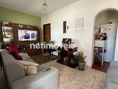Casa com 2 Quartos à venda, 114m² no Primeiro de Maio, Belo Horizonte