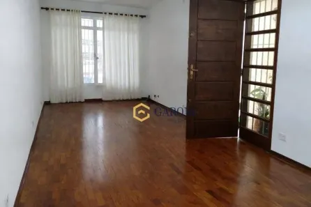 Sobrado com 3 Quartos para alugar, 180m² no Vila Madalena, São Paulo