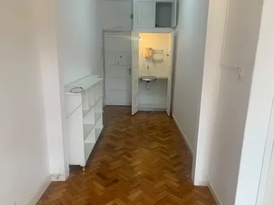 Apartamento com 1 Quarto para alugar, 28m² no Centro, Petrópolis