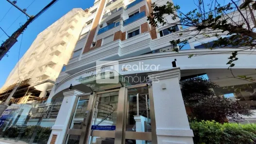 Apartamento com 2 Quartos para alugar, 66m² no Centro, Florianópolis