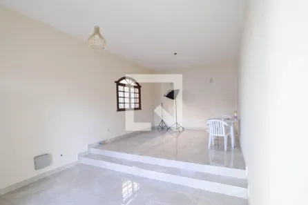 Casa com 3 Quartos à venda, 180m² no Dona Clara, Belo Horizonte