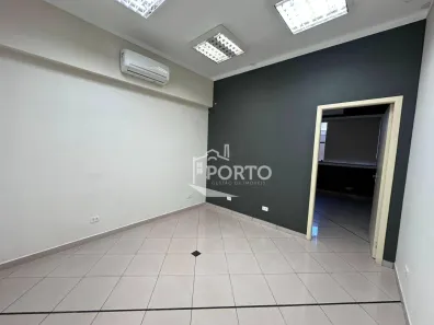 Sala Comercial para alugar, 25m² no Chácara Nazareth, Piracicaba