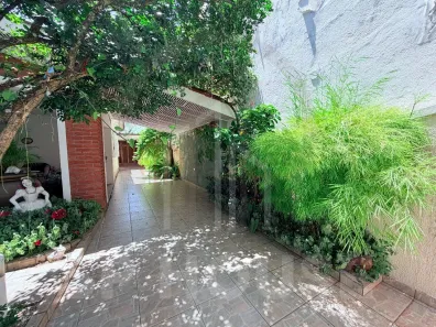 Casa com 2 Quartos à venda, 130m² no Mirandópolis, São Paulo
