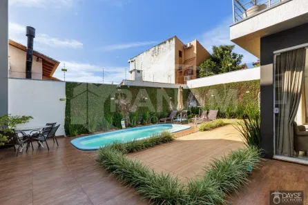 Casa com 3 Quartos à venda, 472m² no Jardim Itu, Porto Alegre