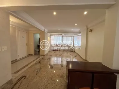 Apartamento com 3 Quartos à venda, 208m² no Fundinho, Uberlândia