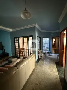 Casa com 3 Quartos à venda, 186m² no Alto Umuarama, Uberlândia