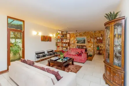 Sobrado com 4 Quartos à venda, 351m² no Vila Madalena, São Paulo